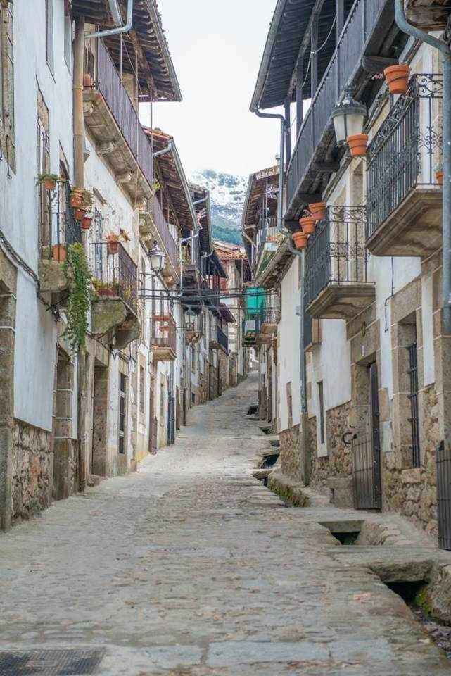 Candelario Apartamentos Bilik gambar