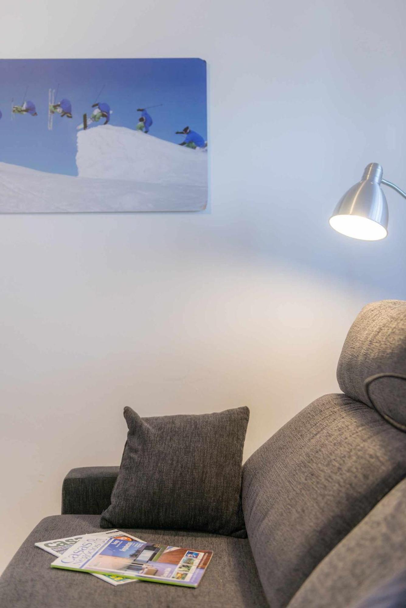 Candelario Apartamentos Bilik gambar